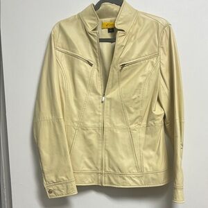 St. John Buttery Soft Light Yellow Leather Jacket Quiet Luxury Medium Size 8 EUC